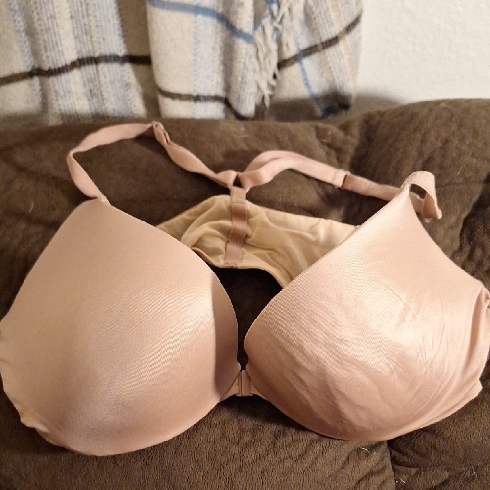 Victoria's Secret Blush Bra